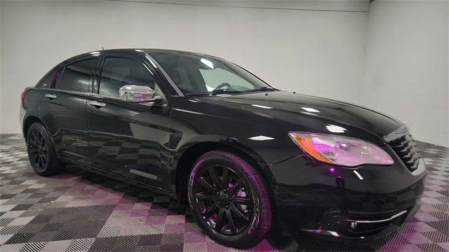 2014 Chrysler 200 Limited