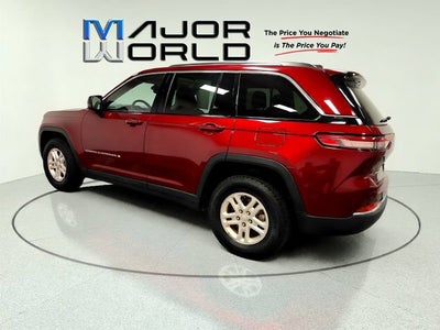 2024 Jeep Grand Cherokee Laredo