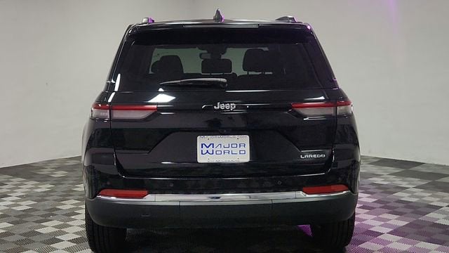 2024 Jeep Grand Cherokee Laredo