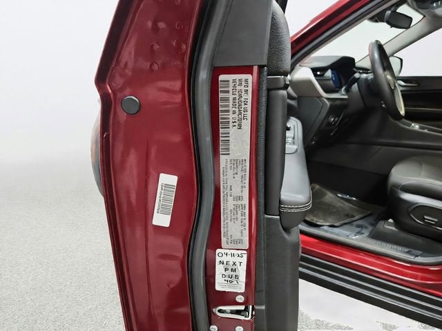 2024 Jeep Grand Cherokee Laredo