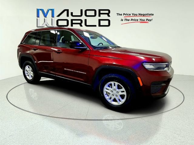 2024 Jeep Grand Cherokee Laredo