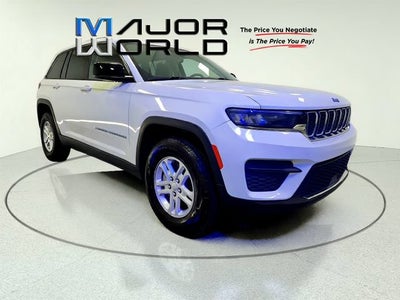 2024 Jeep Grand Cherokee Laredo