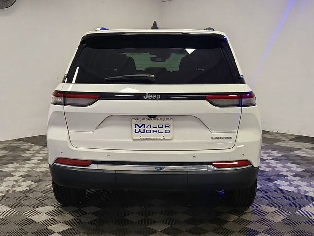 2024 Jeep Grand Cherokee Laredo