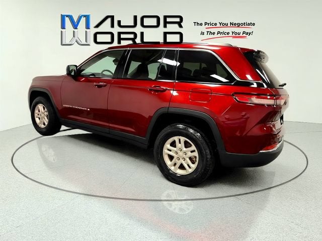 2024 Jeep Grand Cherokee Laredo