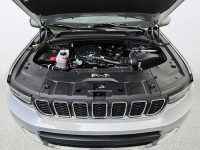 2024 Jeep Grand Cherokee L Laredo
