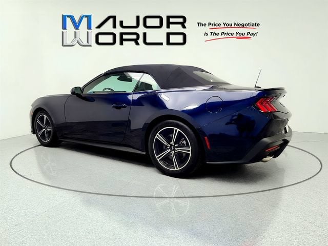 2025 Ford Mustang EcoBoost
