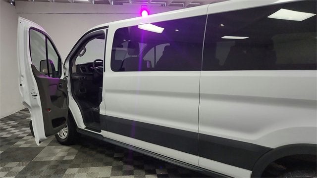 2023 Ford Transit Passenger Wagon XL