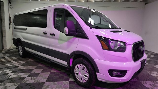 2023 Ford Transit Passenger Wagon XL