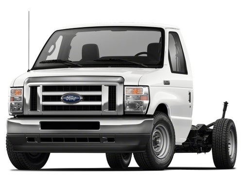 2023 Ford E-Series Cutaway Base