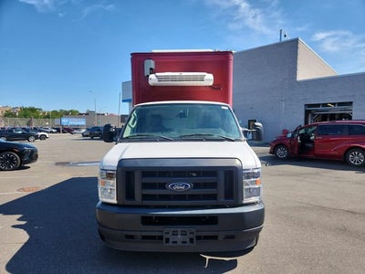 2023 Ford E-Series Cutaway Base