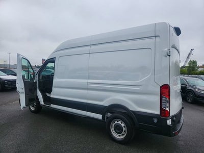 2025 Ford Transit Cargo Van Base