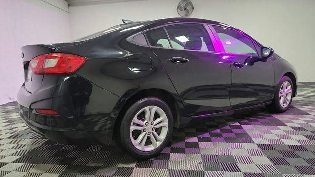 2019 Chevrolet Cruze LS