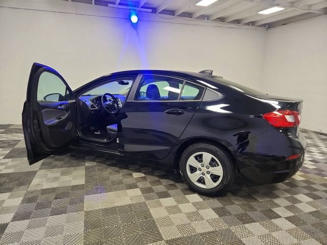 2018 Chevrolet Cruze LS
