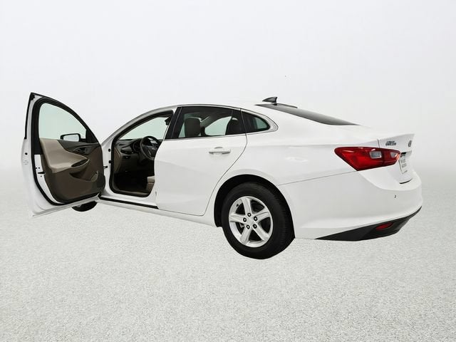 2024 Chevrolet Malibu LS