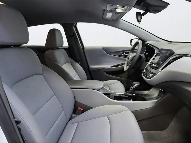 2024 Chevrolet Malibu LS