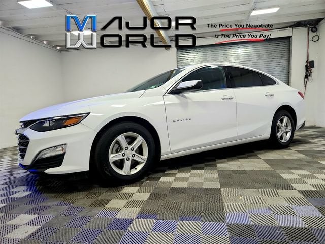 2024 Chevrolet Malibu LS