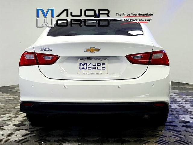 2024 Chevrolet Malibu LS