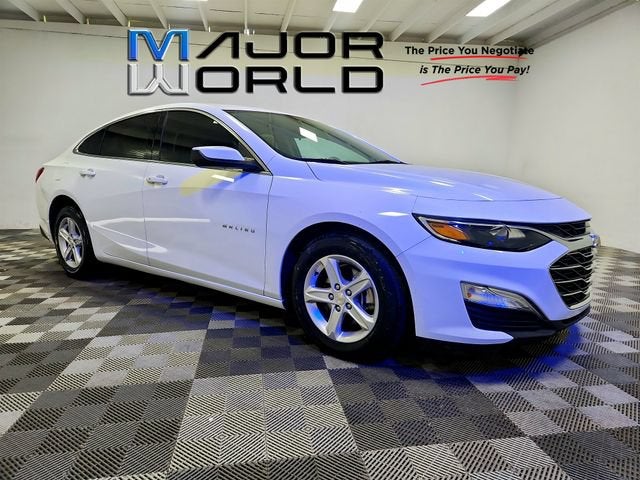 2024 Chevrolet Malibu LS
