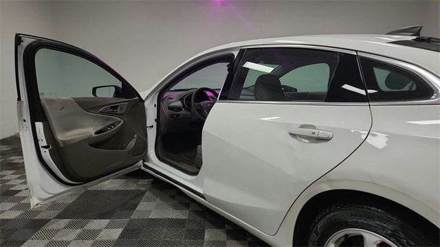 2017 Chevrolet Malibu LS