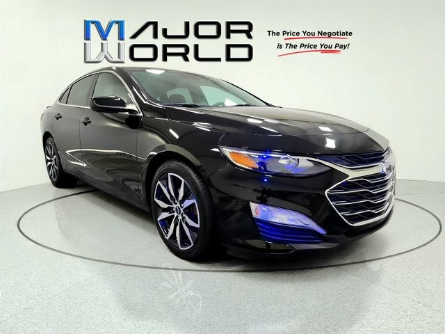 2025 Chevrolet Malibu RS