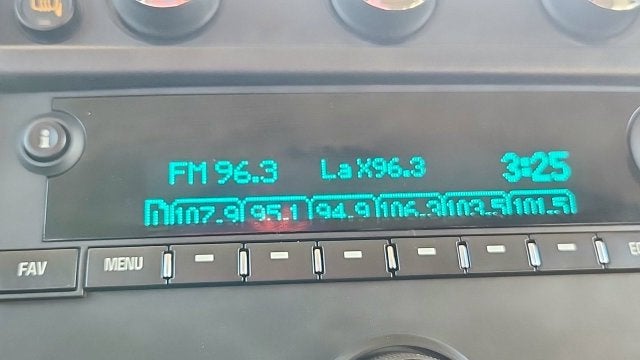 2025 Chevrolet Express Passenger 1LT