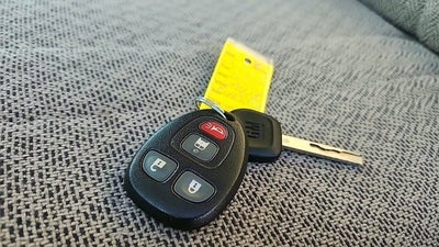 2025 Chevrolet Express Passenger 1LT