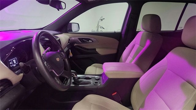 2022 Chevrolet Traverse LS