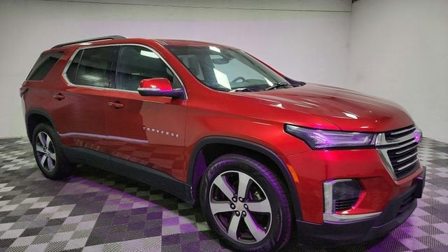2022 Chevrolet Traverse LT Leather