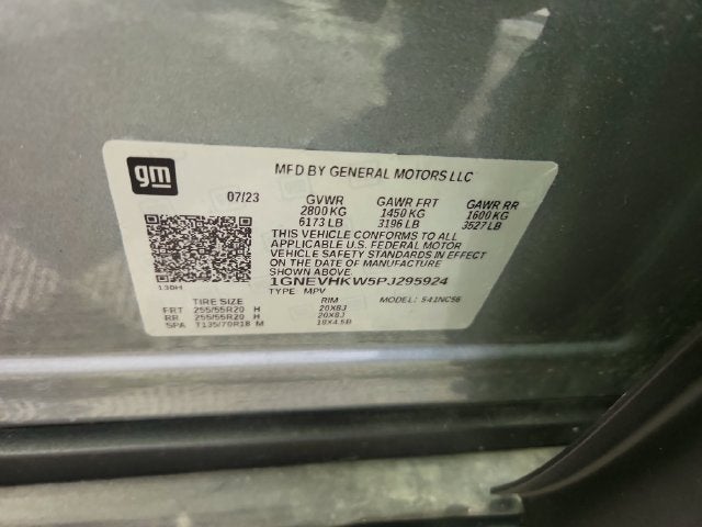 2023 Chevrolet Traverse LT Leather