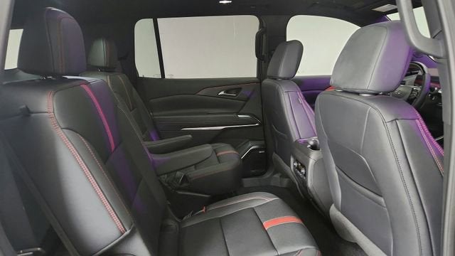 2025 Chevrolet Traverse RS