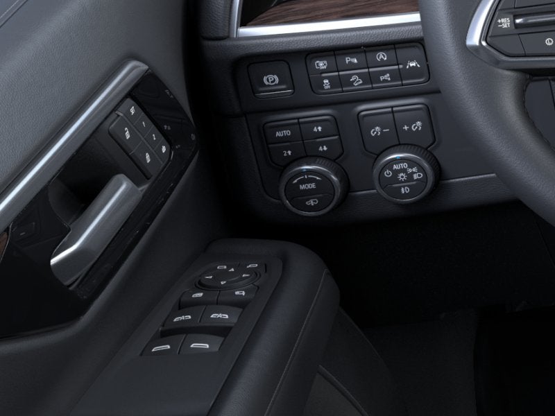 2027 Chevrolet Suburban Z71 - Photo 22
