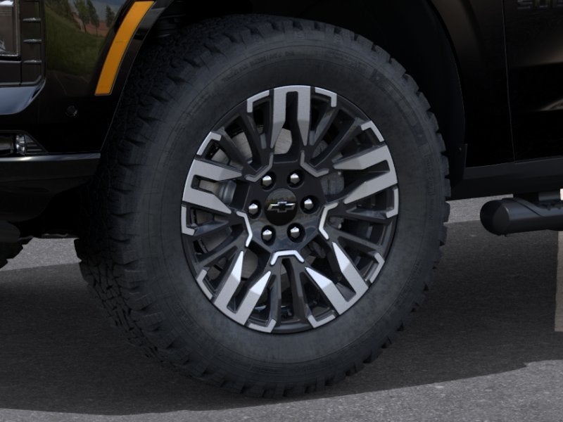 2027 Chevrolet Suburban Z71 - Photo 9