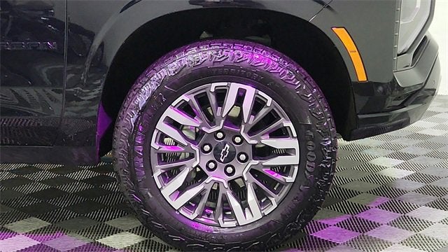 2025 Chevrolet Suburban Z71