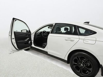 2025 Honda Accord Sedan SE