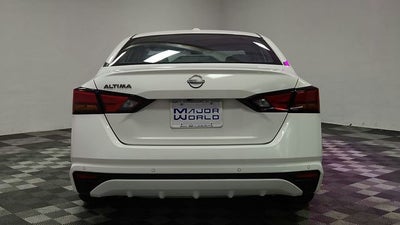 2025 Nissan Altima SV