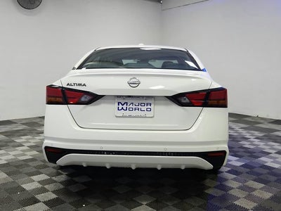 2025 Nissan Altima SV