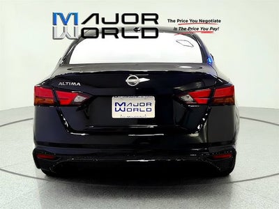 2025 Nissan Altima SV