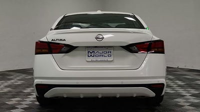 2025 Nissan Altima SV