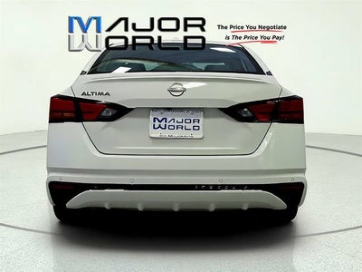2025 Nissan Altima SV