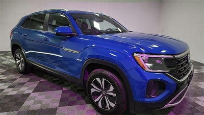 2025 Volkswagen Atlas Cross Sport 2.0T SE