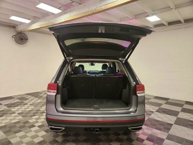 2025 Volkswagen Atlas 2.0T SE w/Technology