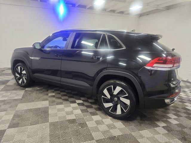2024 Volkswagen Atlas Cross Sport 2.0T SE w/Technology