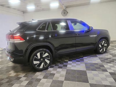 2024 Volkswagen Atlas Cross Sport 2.0T SE w/Technology