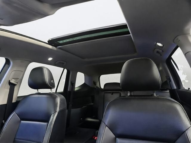 2022 Volkswagen Atlas 2.0T SE w/Technology