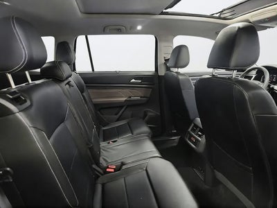 2022 Volkswagen Atlas 2.0T SE w/Technology