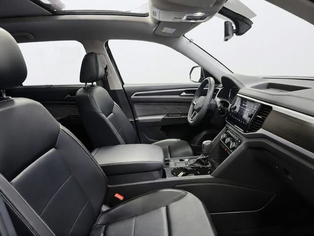 2022 Volkswagen Atlas 2.0T SE w/Technology