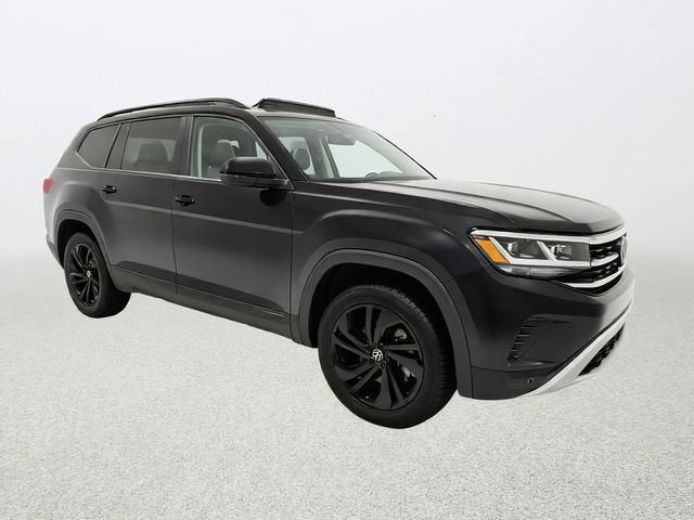2022 Volkswagen Atlas 2.0T SE w/Technology