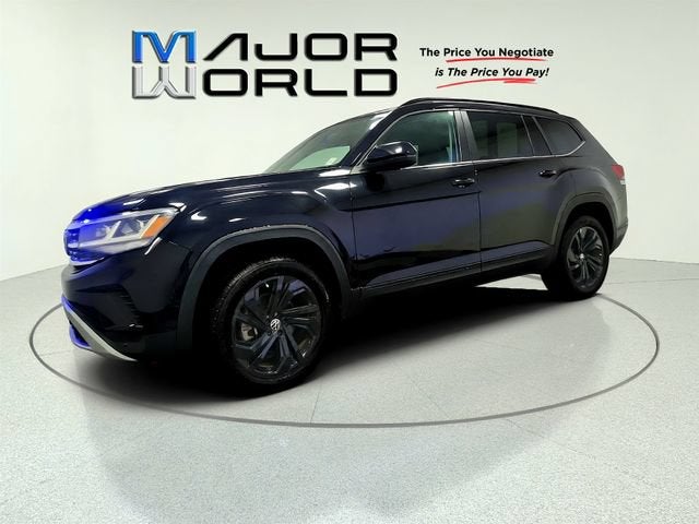 2022 Volkswagen Atlas 2.0T SE w/Technology