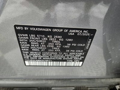 2025 Volkswagen Atlas 2.0T SE w/Technology