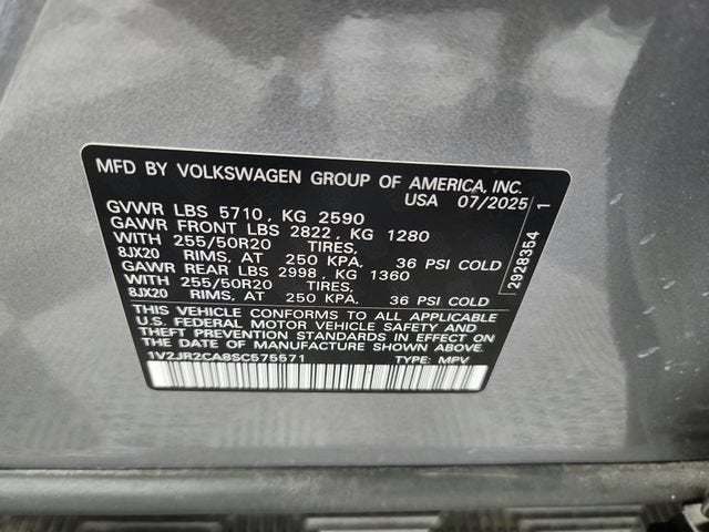 2025 Volkswagen Atlas 2.0T SE w/Technology